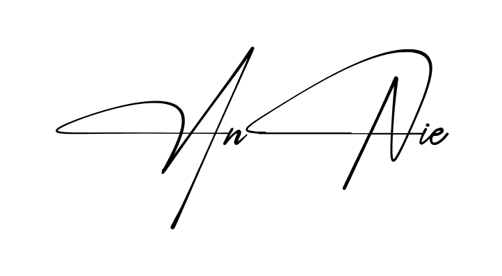 Simple Annie signature style