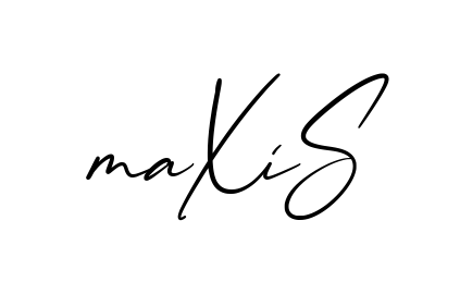 Maxi S creative signature style in English
