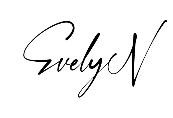 Handwritten-looking Evelyn signature idea