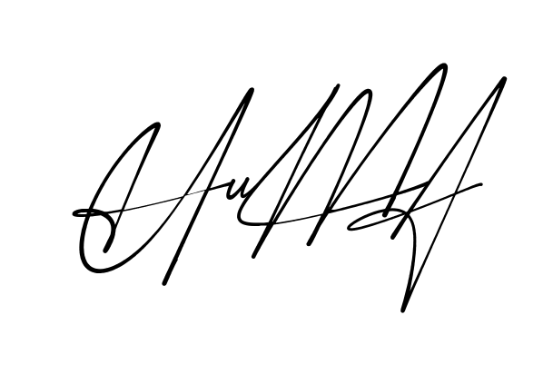 Beautiful Huma signature style